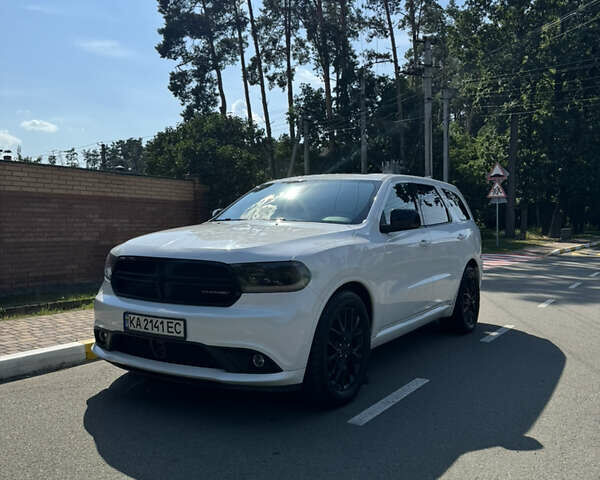 Білий Додж Durango, об'ємом двигуна 5.65 л та пробігом 191 тис. км за 30000 $, фото 9 на Automoto.ua