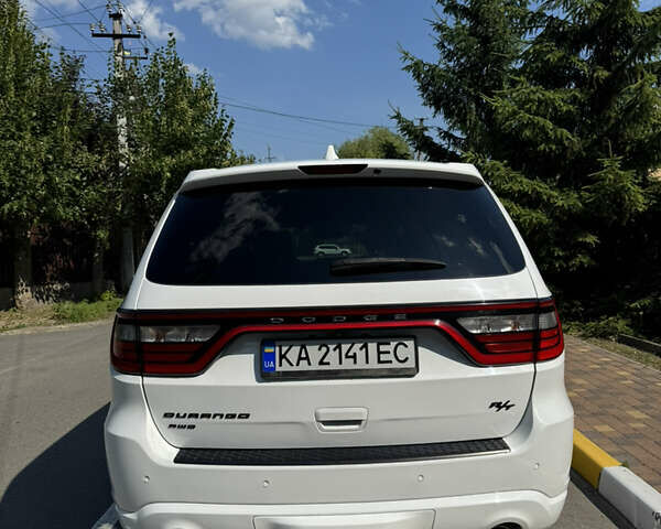 Білий Додж Durango, об'ємом двигуна 5.65 л та пробігом 191 тис. км за 30000 $, фото 6 на Automoto.ua