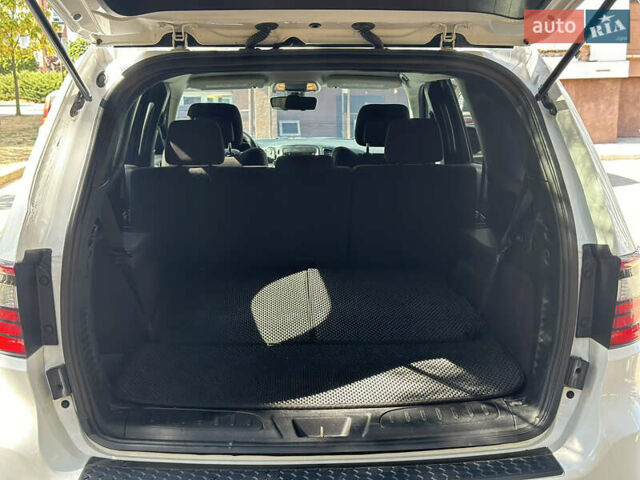 Білий Додж Durango, об'ємом двигуна 3.6 л та пробігом 145 тис. км за 19700 $, фото 8 на Automoto.ua