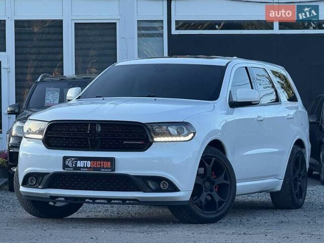 Белый Додж Дюранго, объемом двигателя 5.65 л и пробегом 106 тыс. км за 29000 $, фото 1 на Automoto.ua