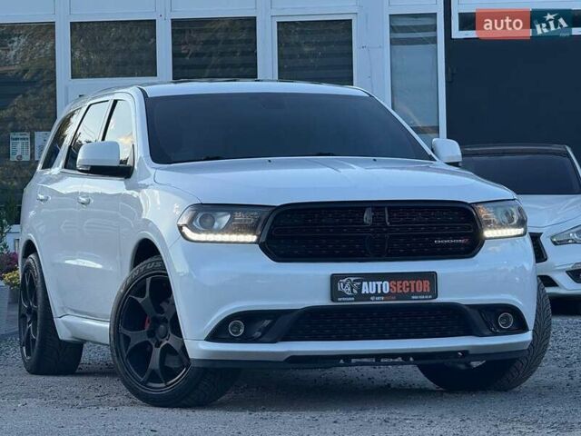 Белый Додж Дюранго, объемом двигателя 5.65 л и пробегом 106 тыс. км за 29000 $, фото 9 на Automoto.ua