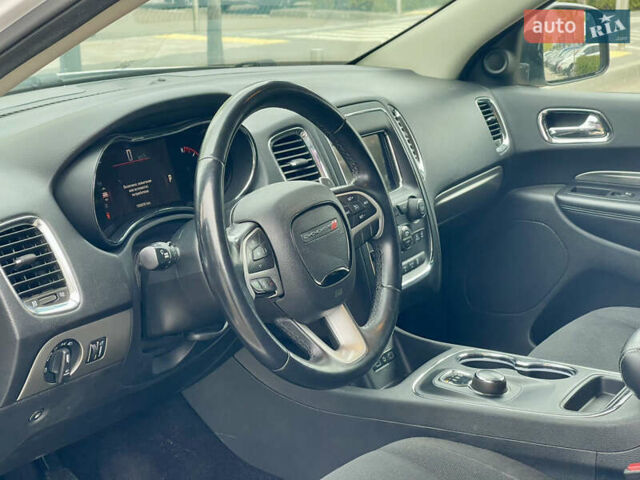 Белый Додж Дюранго, объемом двигателя 3.6 л и пробегом 160 тыс. км за 17777 $, фото 10 на Automoto.ua