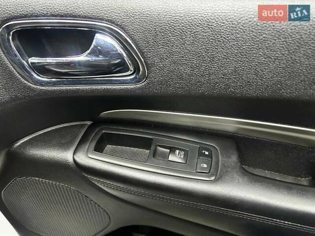 Белый Додж Дюранго, объемом двигателя 3.61 л и пробегом 260 тыс. км за 20500 $, фото 17 на Automoto.ua