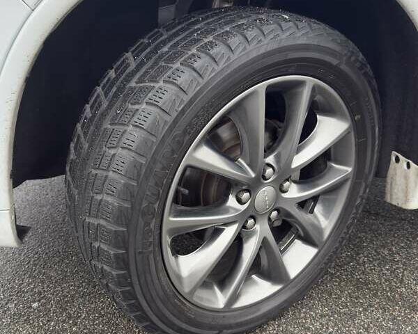 Белый Додж Дюранго, объемом двигателя 3.6 л и пробегом 137 тыс. км за 24000 $, фото 24 на Automoto.ua