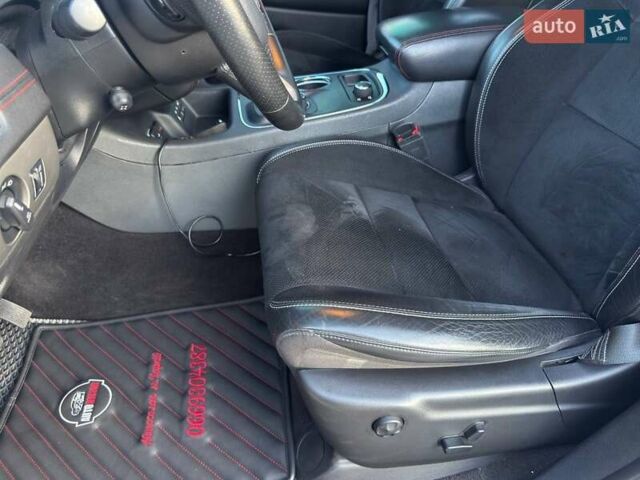 Белый Додж Дюранго, объемом двигателя 5.65 л и пробегом 106 тыс. км за 29000 $, фото 12 на Automoto.ua