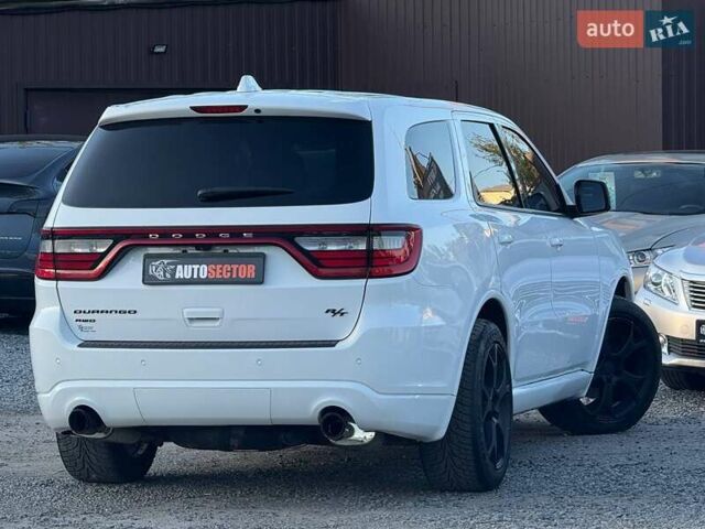 Белый Додж Дюранго, объемом двигателя 5.65 л и пробегом 106 тыс. км за 29000 $, фото 6 на Automoto.ua