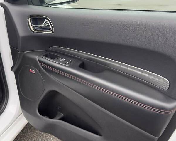 Белый Додж Дюранго, объемом двигателя 3.6 л и пробегом 137 тыс. км за 24000 $, фото 20 на Automoto.ua