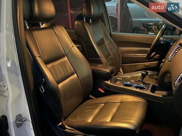 Білий Додж Durango, об'ємом двигуна 3.6 л та пробігом 136 тис. км за 22500 $, фото 10 на Automoto.ua