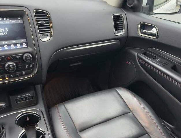 Белый Додж Дюранго, объемом двигателя 3.6 л и пробегом 137 тыс. км за 24000 $, фото 16 на Automoto.ua