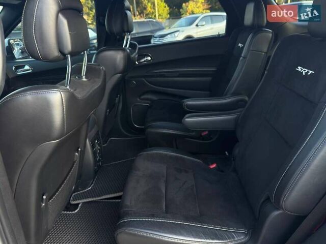 Белый Додж Дюранго, объемом двигателя 5.65 л и пробегом 106 тыс. км за 29000 $, фото 30 на Automoto.ua