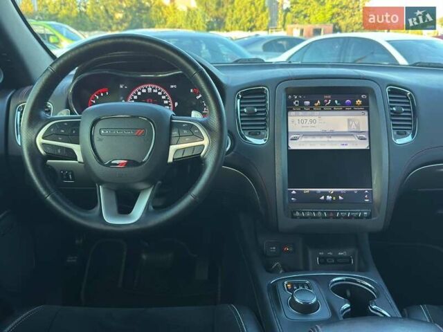 Белый Додж Дюранго, объемом двигателя 5.65 л и пробегом 106 тыс. км за 29000 $, фото 19 на Automoto.ua