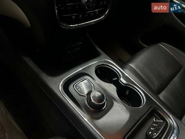 Белый Додж Дюранго, объемом двигателя 3.61 л и пробегом 260 тыс. км за 20500 $, фото 8 на Automoto.ua