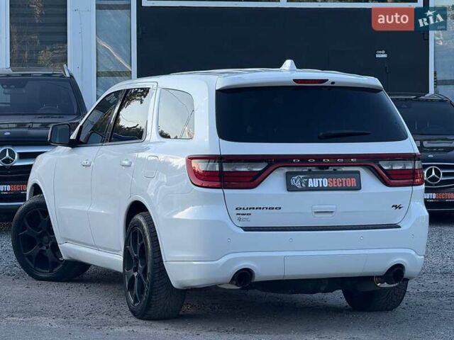 Белый Додж Дюранго, объемом двигателя 5.65 л и пробегом 106 тыс. км за 29000 $, фото 4 на Automoto.ua