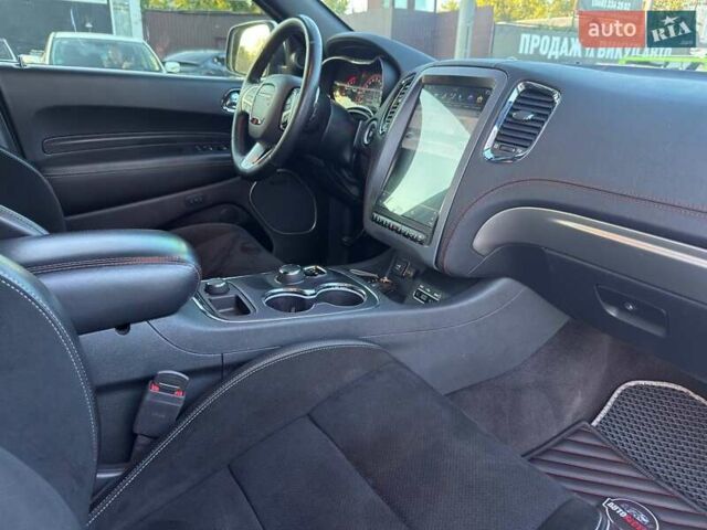 Белый Додж Дюранго, объемом двигателя 5.65 л и пробегом 106 тыс. км за 29000 $, фото 24 на Automoto.ua