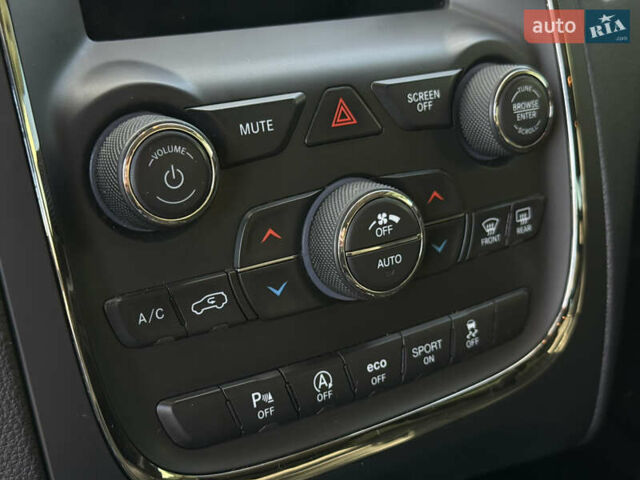 Білий Додж Durango, об'ємом двигуна 3.6 л та пробігом 106 тис. км за 24500 $, фото 19 на Automoto.ua