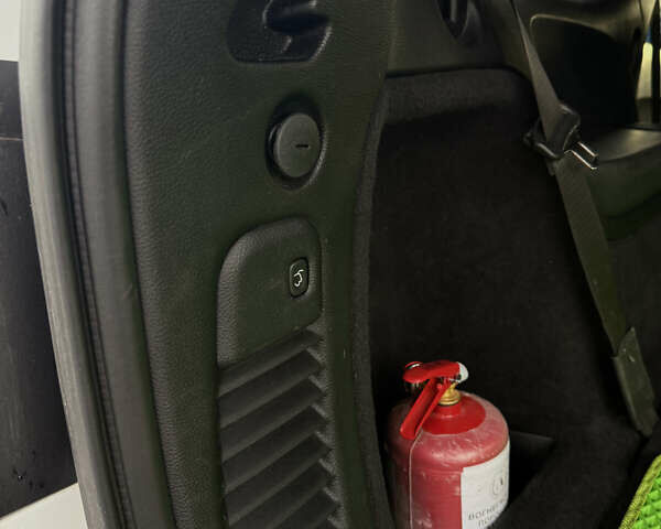 Білий Додж Durango, об'ємом двигуна 3.6 л та пробігом 167 тис. км за 22500 $, фото 38 на Automoto.ua