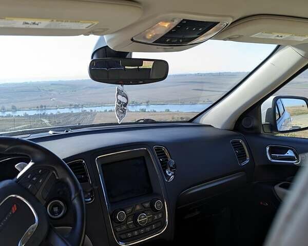 Белый Додж Дюранго, объемом двигателя 3.6 л и пробегом 116 тыс. км за 29900 $, фото 21 на Automoto.ua