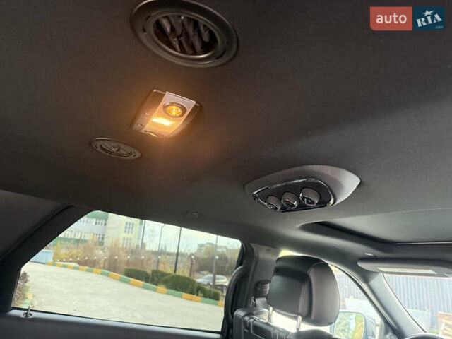 Белый Додж Дюранго, объемом двигателя 5.65 л и пробегом 83 тыс. км за 30200 $, фото 12 на Automoto.ua