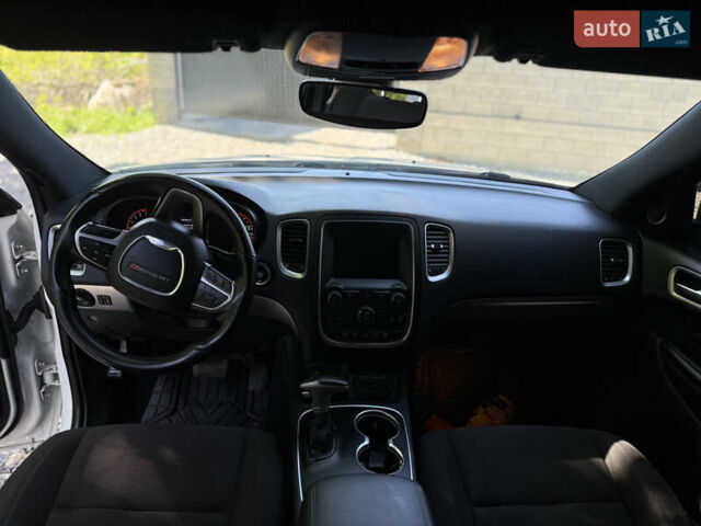 Белый Додж Дюранго, объемом двигателя 3.6 л и пробегом 182 тыс. км за 18700 $, фото 15 на Automoto.ua