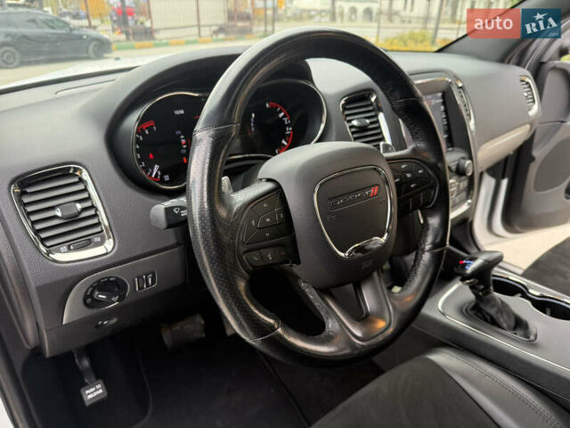 Белый Додж Дюранго, объемом двигателя 5.65 л и пробегом 83 тыс. км за 30200 $, фото 32 на Automoto.ua