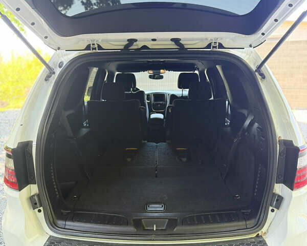 Белый Додж Дюранго, объемом двигателя 3.6 л и пробегом 182 тыс. км за 18700 $, фото 9 на Automoto.ua