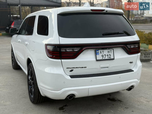 Белый Додж Дюранго, объемом двигателя 5.65 л и пробегом 83 тыс. км за 30200 $, фото 8 на Automoto.ua