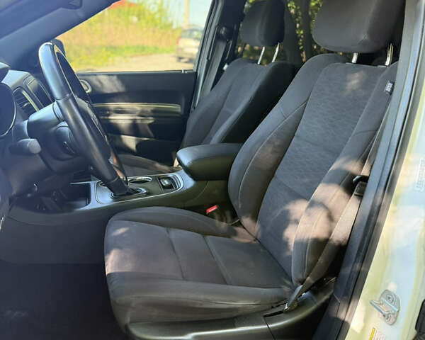 Белый Додж Дюранго, объемом двигателя 3.6 л и пробегом 182 тыс. км за 18700 $, фото 10 на Automoto.ua