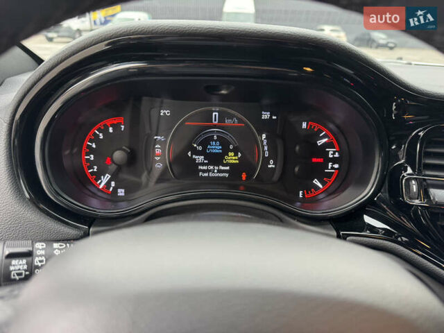 Белый Додж Дюранго, объемом двигателя 5.65 л и пробегом 73 тыс. км за 36000 $, фото 12 на Automoto.ua