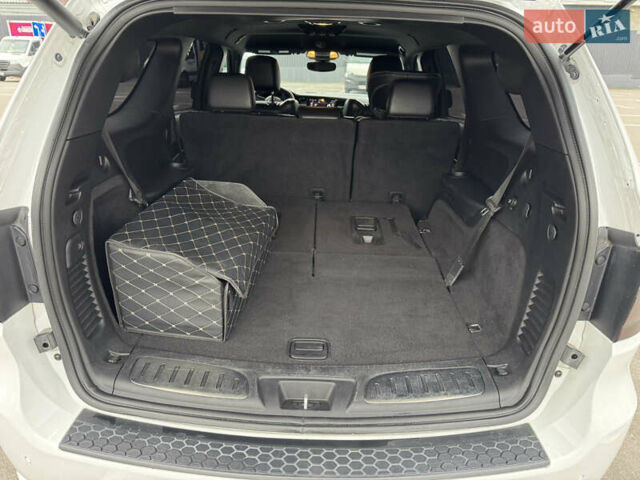 Белый Додж Дюранго, объемом двигателя 5.65 л и пробегом 73 тыс. км за 36000 $, фото 8 на Automoto.ua