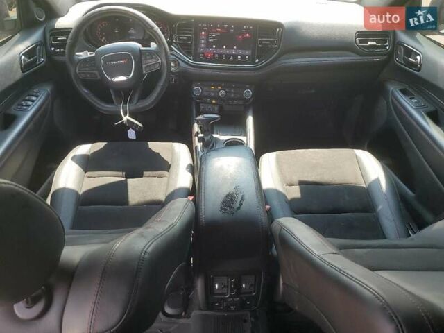 Белый Додж Дюранго, объемом двигателя 5.65 л и пробегом 45 тыс. км за 15000 $, фото 3 на Automoto.ua