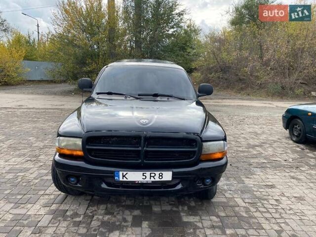 Чорний Додж Durango, об'ємом двигуна 4.7 л та пробігом 315 тис. км за 4100 $, фото 1 на Automoto.ua