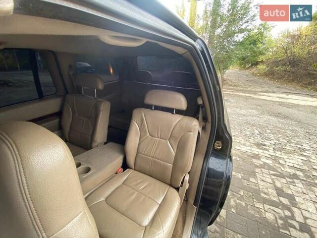 Чорний Додж Durango, об'ємом двигуна 4.7 л та пробігом 315 тис. км за 4100 $, фото 10 на Automoto.ua