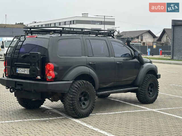 Черный Додж Дюранго, объемом двигателя 5.7 л и пробегом 160 тыс. км за 18500 $, фото 7 на Automoto.ua