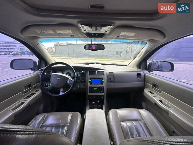 Черный Додж Дюранго, объемом двигателя 5.7 л и пробегом 160 тыс. км за 18500 $, фото 21 на Automoto.ua