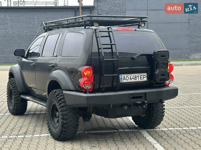 Черный Додж Дюранго, объемом двигателя 5.7 л и пробегом 160 тыс. км за 18500 $, фото 5 на Automoto.ua