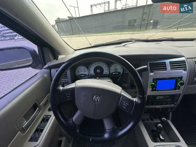 Черный Додж Дюранго, объемом двигателя 5.7 л и пробегом 160 тыс. км за 18500 $, фото 24 на Automoto.ua