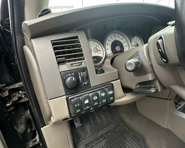 Черный Додж Дюранго, объемом двигателя 5.7 л и пробегом 160 тыс. км за 18500 $, фото 25 на Automoto.ua