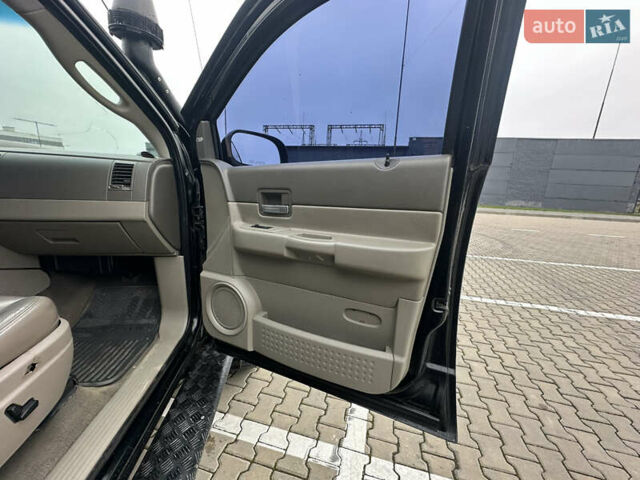 Черный Додж Дюранго, объемом двигателя 5.7 л и пробегом 160 тыс. км за 18500 $, фото 28 на Automoto.ua