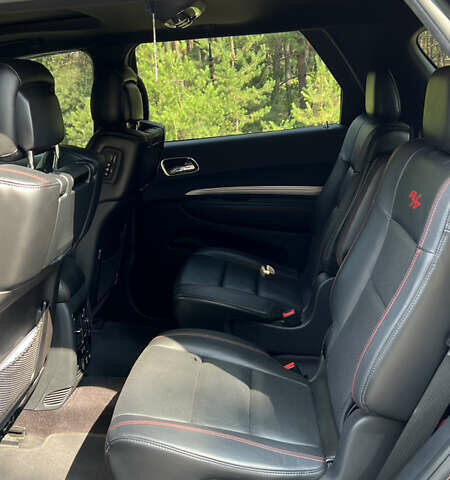 Чорний Додж Durango, об'ємом двигуна 5.7 л та пробігом 182 тис. км за 28300 $, фото 8 на Automoto.ua