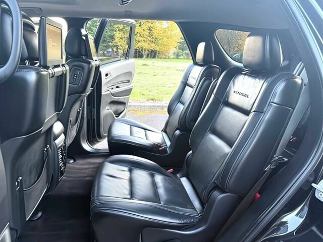Чорний Додж Durango, об'ємом двигуна 3.6 л та пробігом 71 тис. км за 14000 $, фото 11 на Automoto.ua