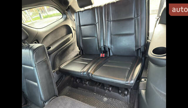 Черный Додж Дюранго, объемом двигателя 5.65 л и пробегом 157 тыс. км за 33000 $, фото 15 на Automoto.ua