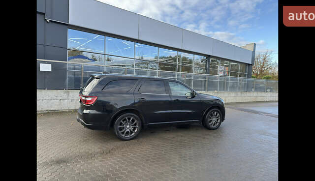 Черный Додж Дюранго, объемом двигателя 5.65 л и пробегом 157 тыс. км за 33000 $, фото 1 на Automoto.ua