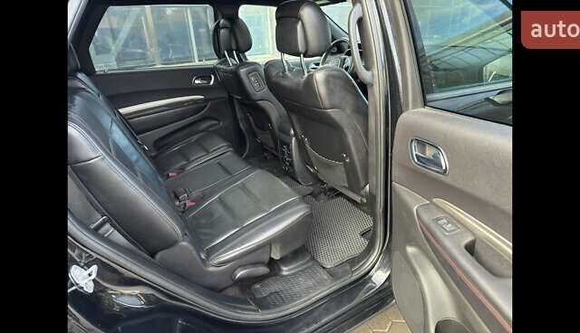 Черный Додж Дюранго, объемом двигателя 5.65 л и пробегом 157 тыс. км за 33000 $, фото 12 на Automoto.ua