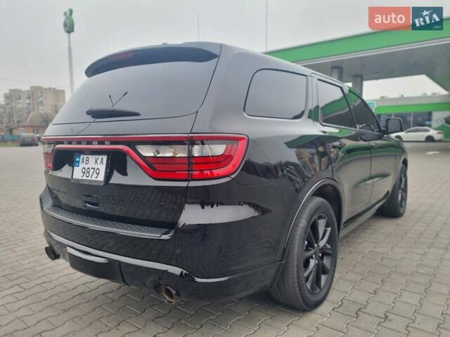 Черный Додж Дюранго, объемом двигателя 5.65 л и пробегом 179 тыс. км за 31500 $, фото 4 на Automoto.ua