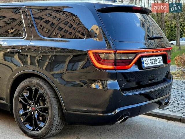 Черный Додж Дюранго, объемом двигателя 5.65 л и пробегом 119 тыс. км за 33500 $, фото 14 на Automoto.ua