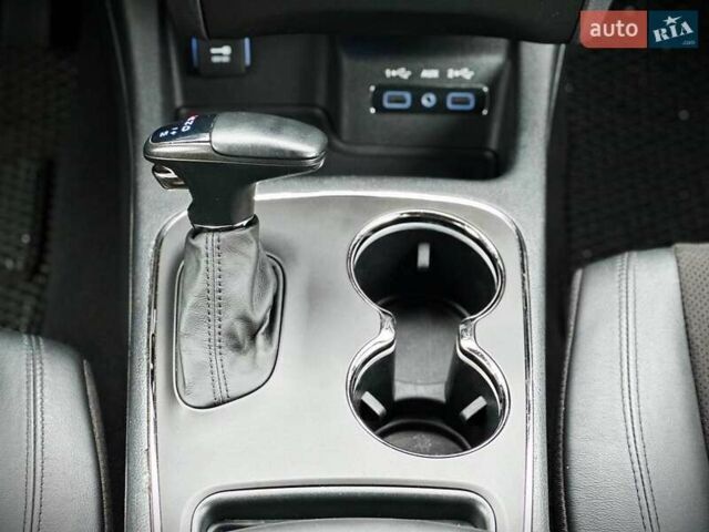 Черный Додж Дюранго, объемом двигателя 3.6 л и пробегом 239 тыс. км за 24900 $, фото 42 на Automoto.ua