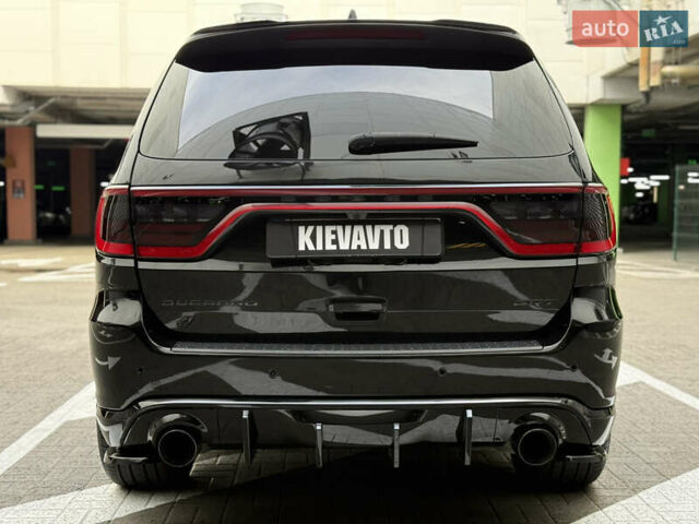 Черный Додж Дюранго, объемом двигателя 6.4 л и пробегом 106 тыс. км за 42000 $, фото 6 на Automoto.ua