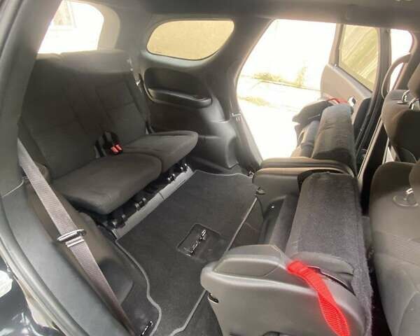 Черный Додж Дюранго, объемом двигателя 3.6 л и пробегом 77 тыс. км за 29000 $, фото 13 на Automoto.ua