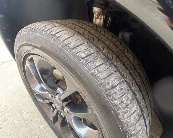 Черный Додж Дюранго, объемом двигателя 3.6 л и пробегом 77 тыс. км за 29000 $, фото 15 на Automoto.ua