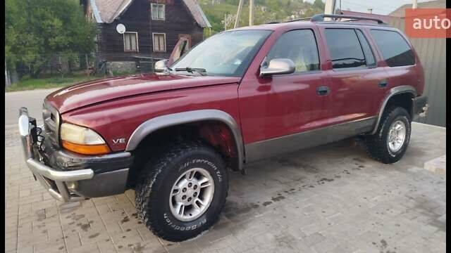 Красный Додж Дюранго, объемом двигателя 5.2 л и пробегом 185 тыс. км за 10000 $, фото 10 на Automoto.ua